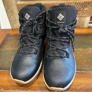 Columbia Black Winter Boots